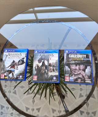 Lote 3 Giochi PS4: Assassin's Creed e Call of Duty
