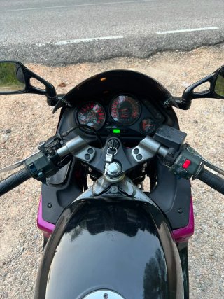 Kawasaki ZZR 250cc Moto Deportiva