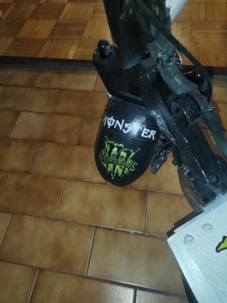 Patín Eléctrico SmartGyro Monster