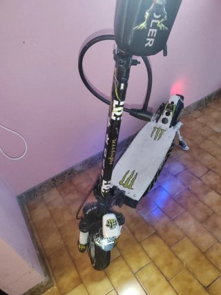 Patín Eléctrico SmartGyro Monster