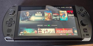 GPD Win 4 8840u 32GB RAM 2TB SSD