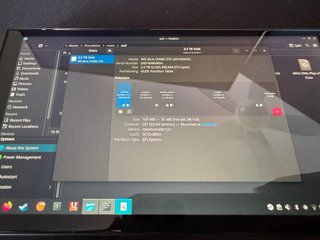 GPD Win 4 8840u 32GB RAM 2TB SSD