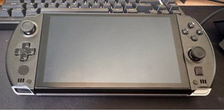 GPD Win 4 8840u 32GB RAM 2TB SSD