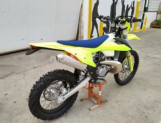 KTM 300 EXC TPI 2023 Amarillo