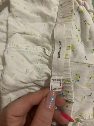 Pantalón pijama floral blanco y amarillo