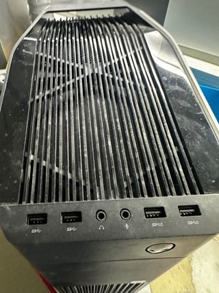Alienware i7 7ª Gen (sin disco/ ni gráfica)