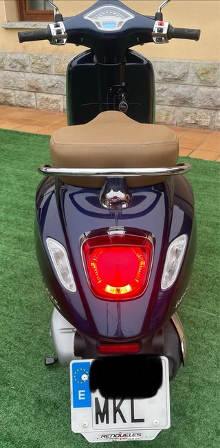 Vespa Primavera 125 ABS Azul