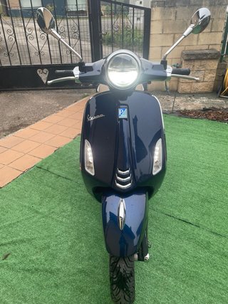 Vespa Primavera 125 ABS Azul