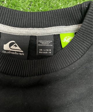 Sudadera Quiksilver Negra Calavera Punk Ola