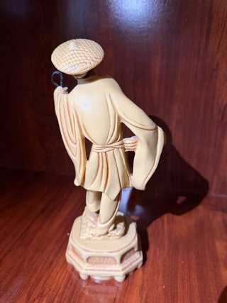Pareja Figuras Chinas Vintage Resina Beige