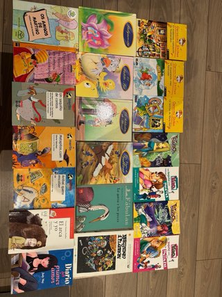 Lote 40 libros juveniles e infantiles - Laura Gall
