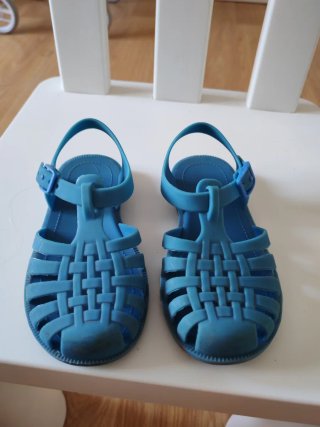 Sandalias azules niñ@ Talla 24