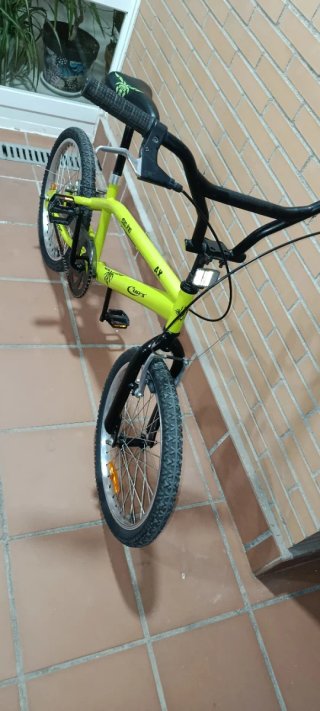 Bicicleta/ bici BMX verde
