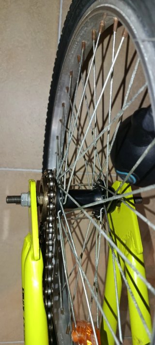 Bicicleta/ bici BMX verde