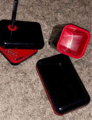 Organizador de escritorio vintage negro/rojo