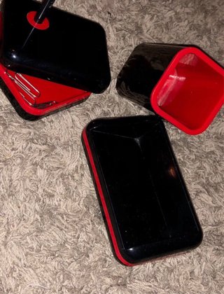 Organizador de escritorio vintage negro/rojo