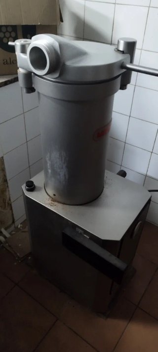 Embutidora Mainca EC12