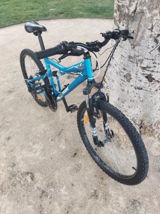 Bicicleta Decathlon 24' Azul Revisada