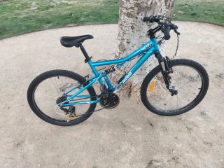 Bicicleta Decathlon 24' Azul Revisada