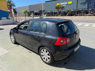 Volkswagen Golf 2004