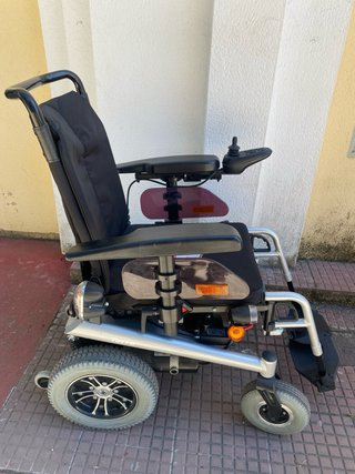 Silla de ruedas eléctrica