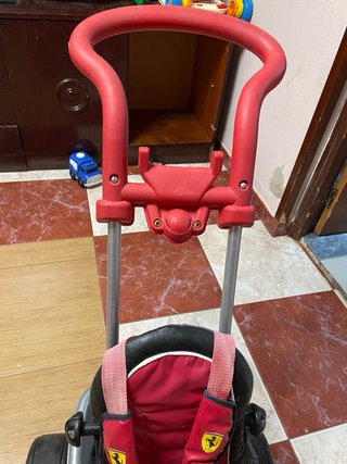 Triciclo Ferrari para niños