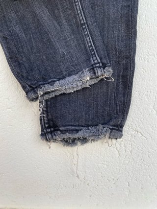 Pantalón Vaquero Pitillo Deshilachado Zara