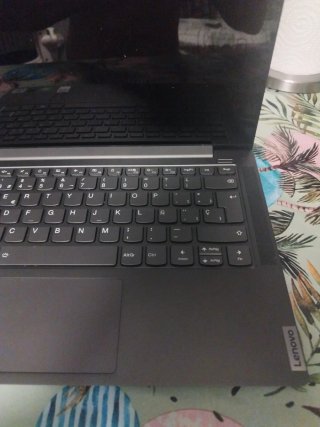 Lenovo Yoga S740 14 i7 10ª Gen 16GB RAM 1TB SSD