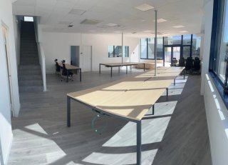 Instalación Tarima Laminada y Suelo Vinílico.