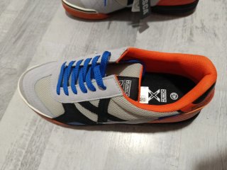 Zapatillas Munich Deportivas Grises y Naranjas