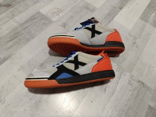 Zapatillas Munich Deportivas Grises y Naranjas