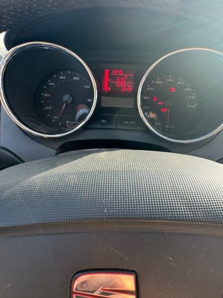🚗 SEAT Ibiza 1.4 Gasolina 133.000 km – Muy cuidado