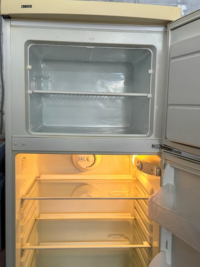 NEVERA DOS PUERTAS BLANCO MARCA ZANUSSI