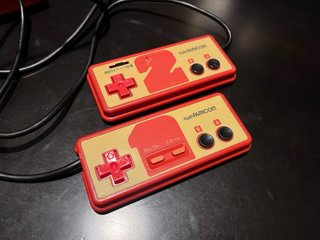 Sharp Twin Famicom Roja