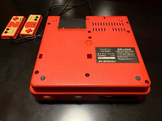 Sharp Twin Famicom Roja