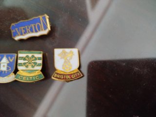 Lote 4 Pins Fútbol Vintage Inglaterra