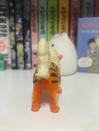 Figura Arcanine Pokémon Burger King