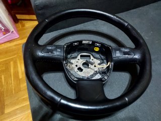 Volante Audi A6/Q7 con levas y botones multifuncio