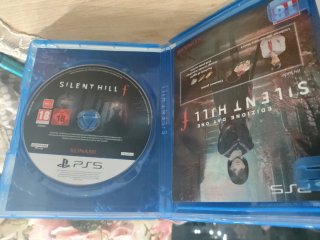 Silent Hill f Edizione Day One PS5