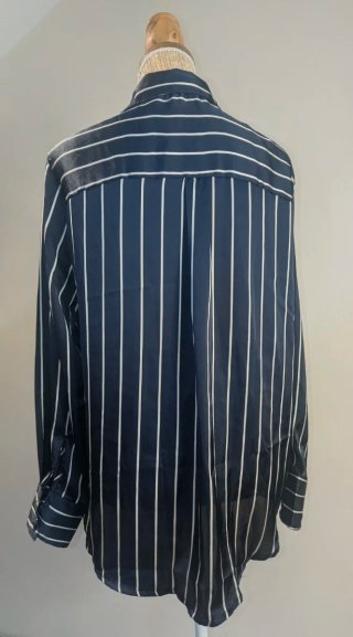 Camicia in seta a righe da donna