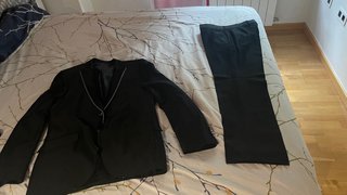 Traje de novio negro