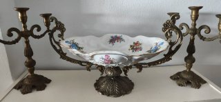 Centro de mesa porcelana y bronce