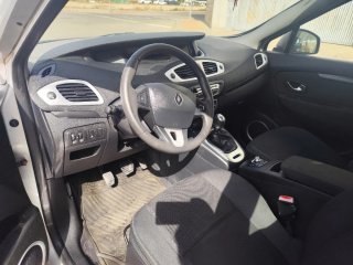 Renault Grand Scenic 2010