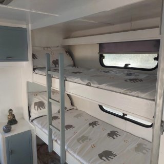 Alquiler parcela con caravana fin de semana.