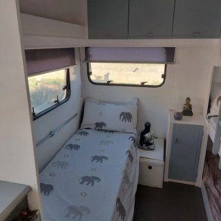 Alquiler parcela con caravana fin de semana.
