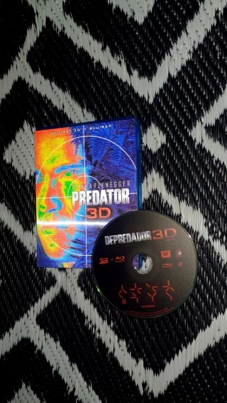 DEPREDADOR 3D BLURAY PORTADA LENTICULAR DESCATALOG
