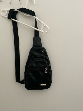 Borsa a tracolla nera da uomo