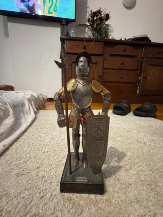 Figura Caballero Medieval con Armadura