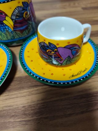 Set tazze e tazzine decorate