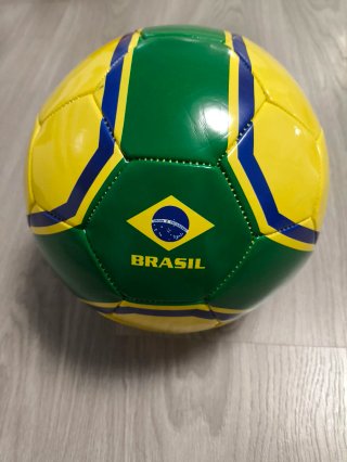 4 Balones Mundial Fútbol + 1 Pequeño